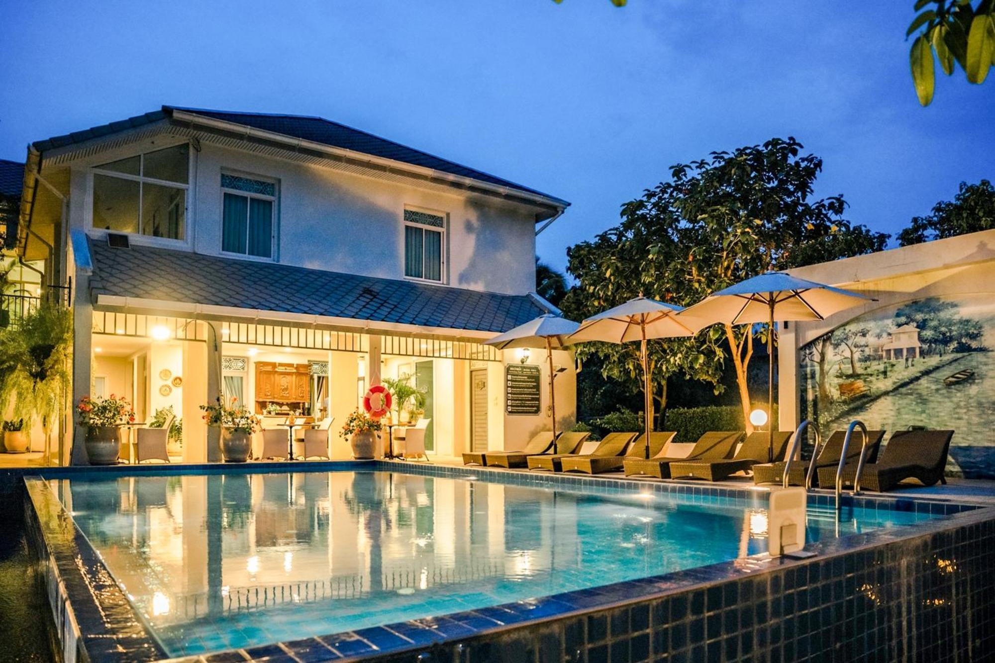 Villa Ампхава Экстерьер фото