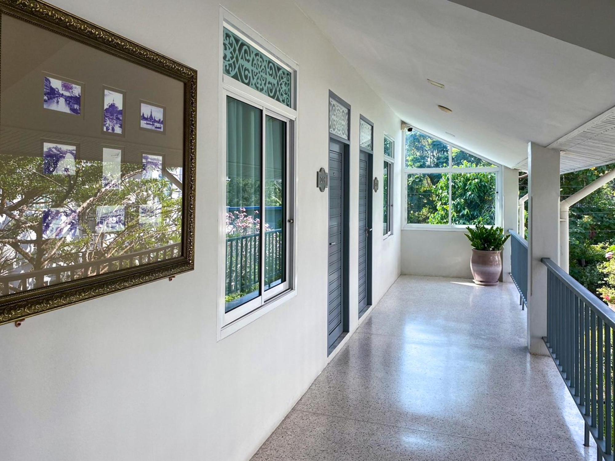 Villa Ампхава Экстерьер фото